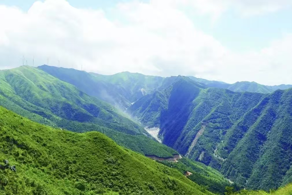 潮涌湘江 锂动将来——荣膺先进团队，，湖南BEATS官网赫彰显锂电标杆力量
